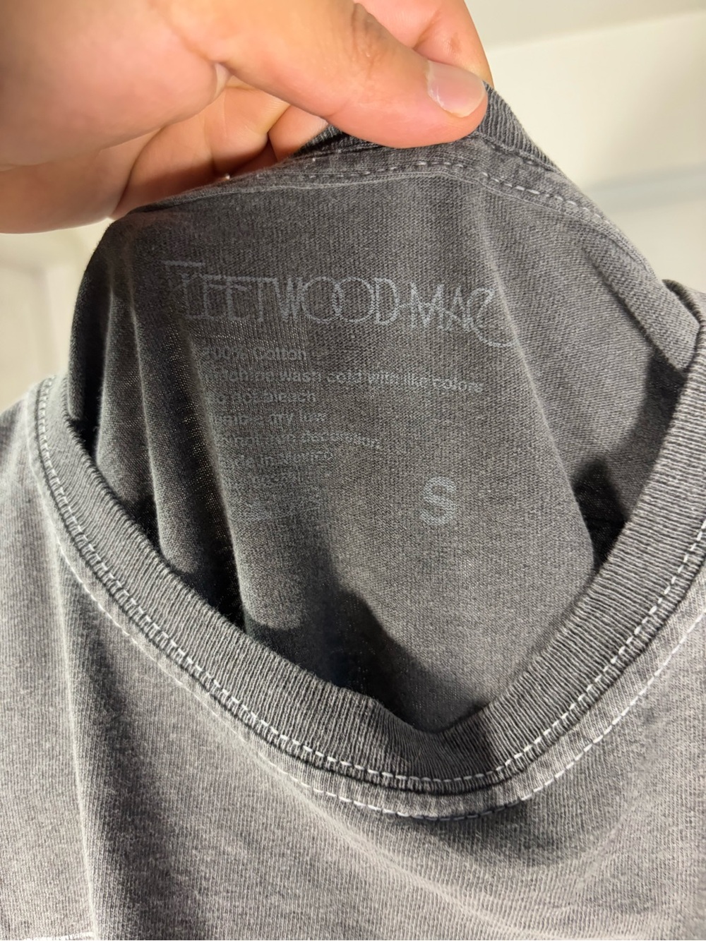 Fleetwood Mac 'Rumours' Graphic Tee - Vintage Gray Short-Sleeve Shirt - Picture 5 of 5